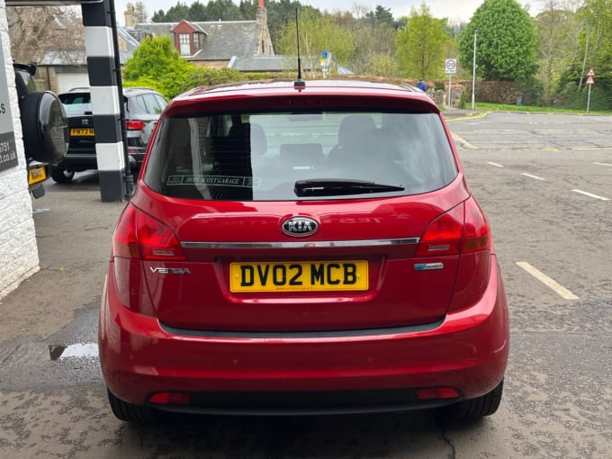 2025 Kia Venga