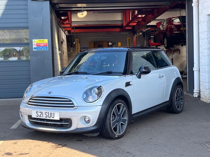 2025 Mini Hatch