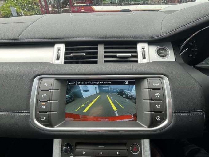 2025 Land Rover Range Rover Evoque