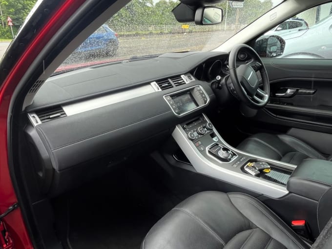 2025 Land Rover Range Rover Evoque