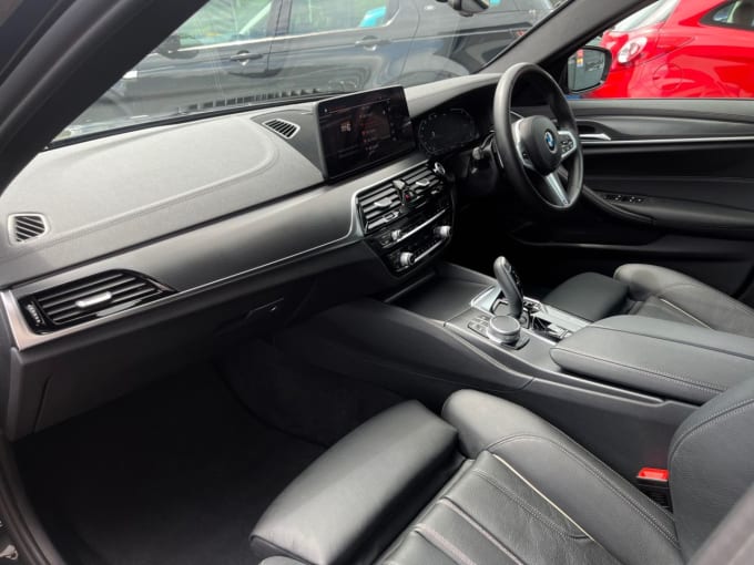 2025 BMW 5 Series