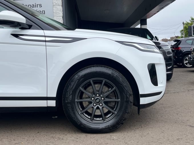 2025 Land Rover Range Rover Evoque