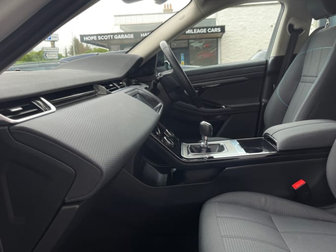 2025 Land Rover Range Rover Evoque
