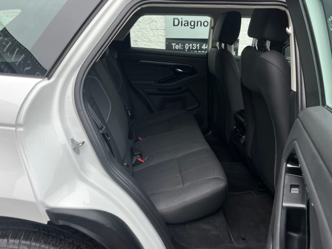 2025 Land Rover Range Rover Evoque