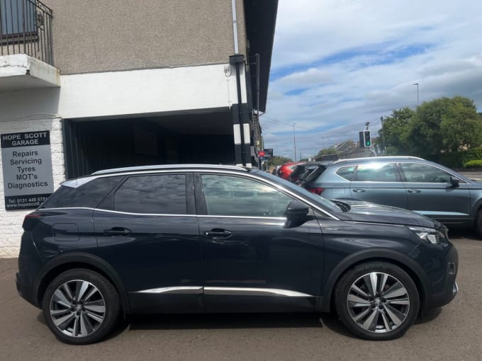 2025 Peugeot 3008