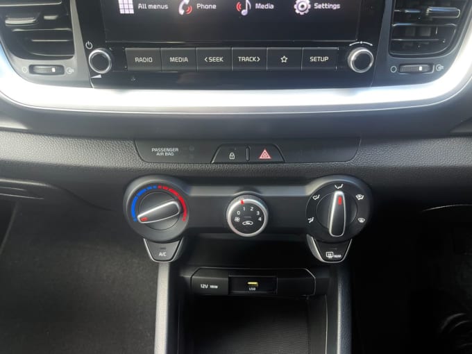 2025 Kia Stonic