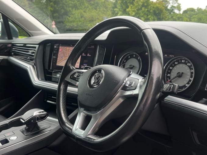 2025 Volkswagen Touareg