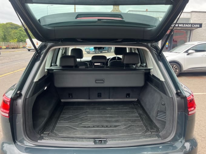 2025 Volkswagen Touareg
