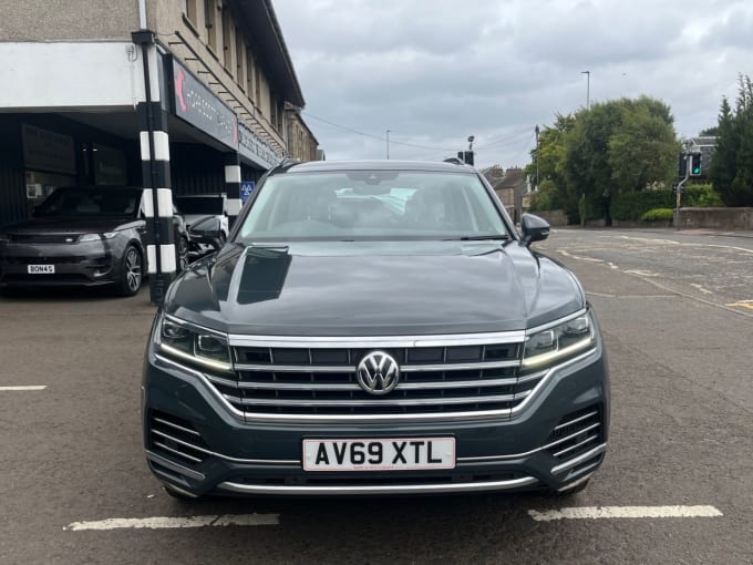 2025 Volkswagen Touareg