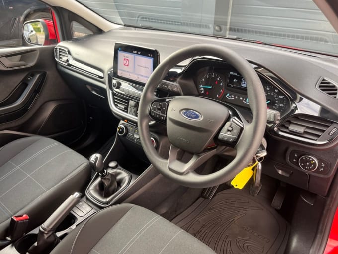 2025 Ford Fiesta