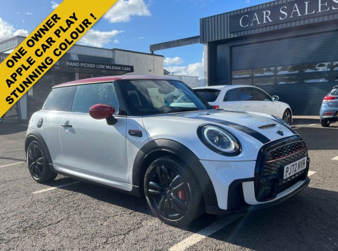 2025 Mini Hatch