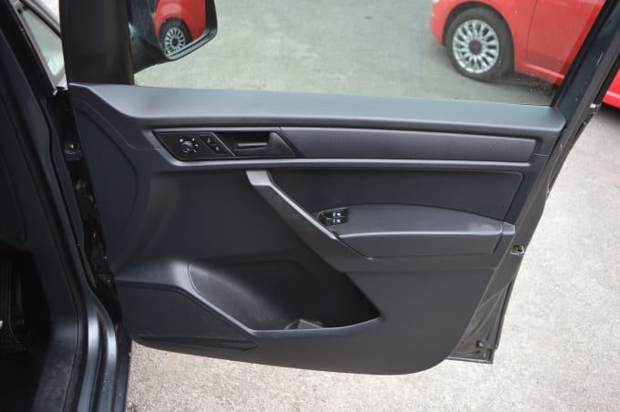 2025 Volkswagen Caddy