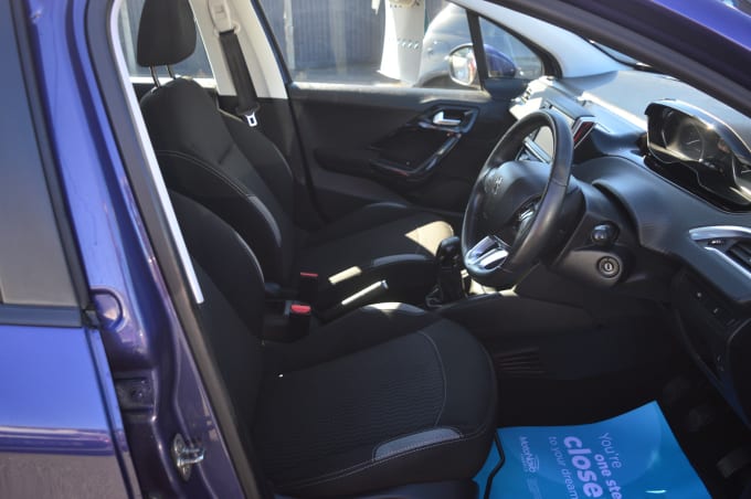 2025 Peugeot 208