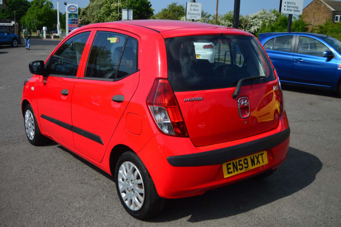 2025 Hyundai I10