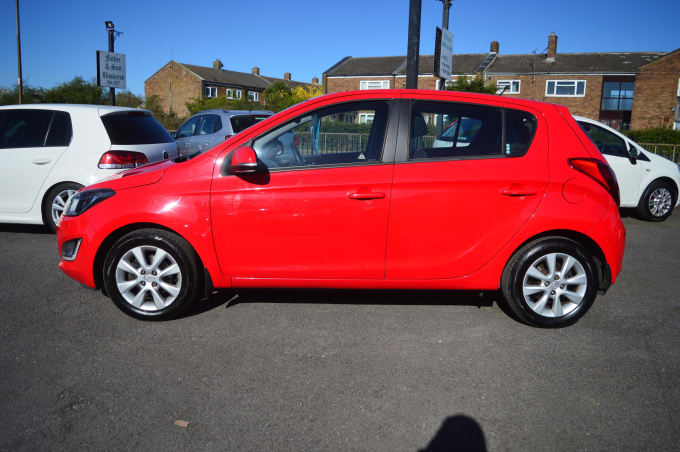 2025 Hyundai I20