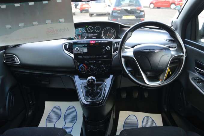 2013 Chrysler Ypsilon