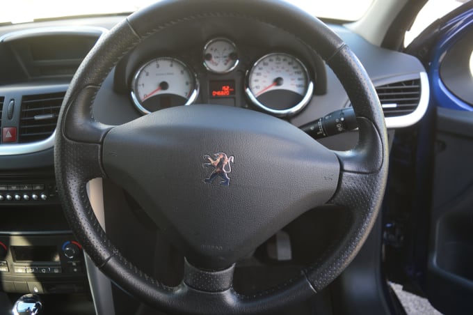 2010 Peugeot 207