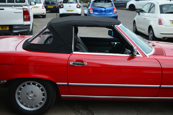 2025 Mercedes-benz 300