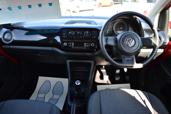 2025 Volkswagen Move Up