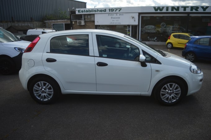 2025 Fiat Punto