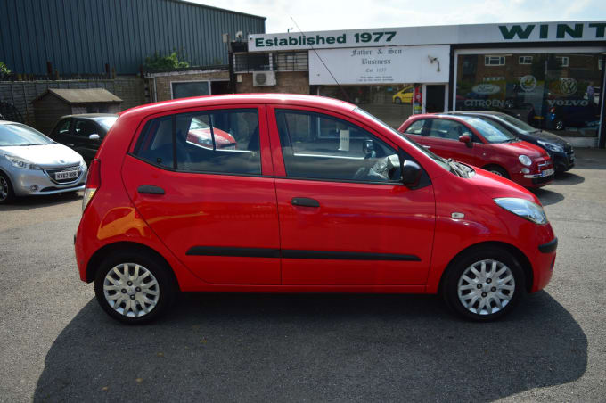 2025 Hyundai I10