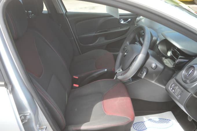 2025 Renault Clio