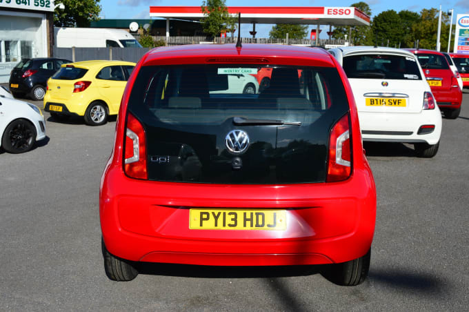2025 Volkswagen Move Up