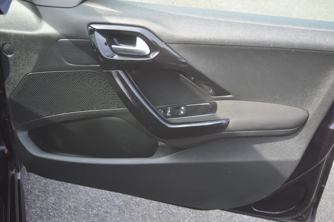 2025 Peugeot 208