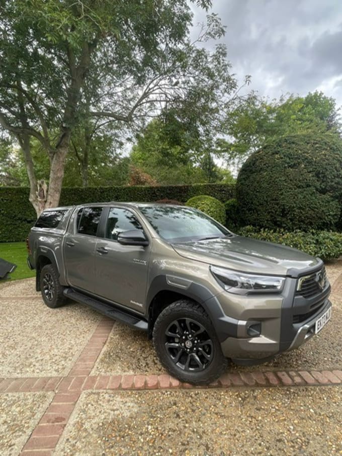 2025 Toyota Hi-lux