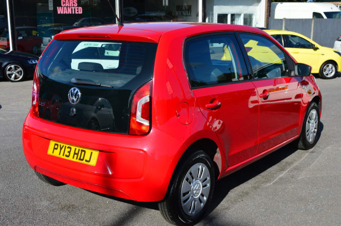 2025 Volkswagen Move Up