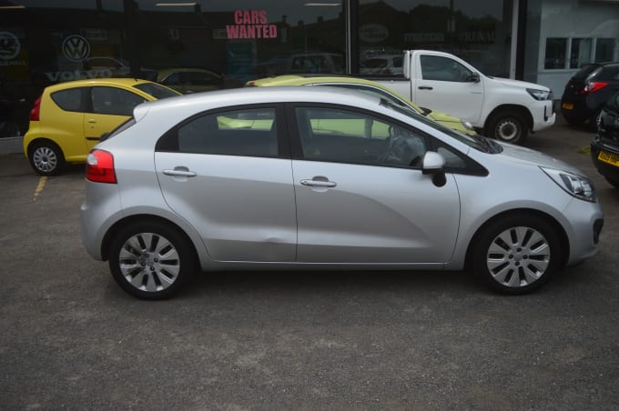 2025 Kia Rio