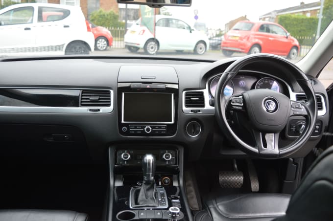 2012 Volkswagen Touareg