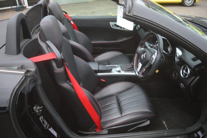 2025 Mercedes-benz Slk