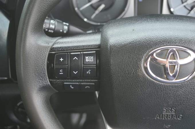 2025 Toyota Hi-lux
