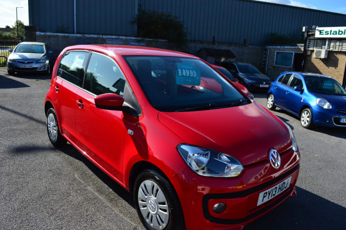 2025 Volkswagen Move Up