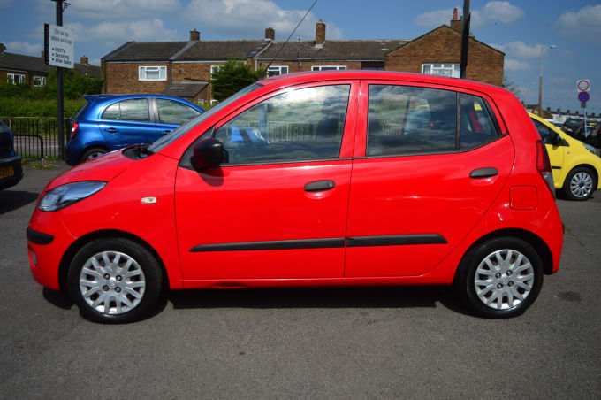 2025 Hyundai I10