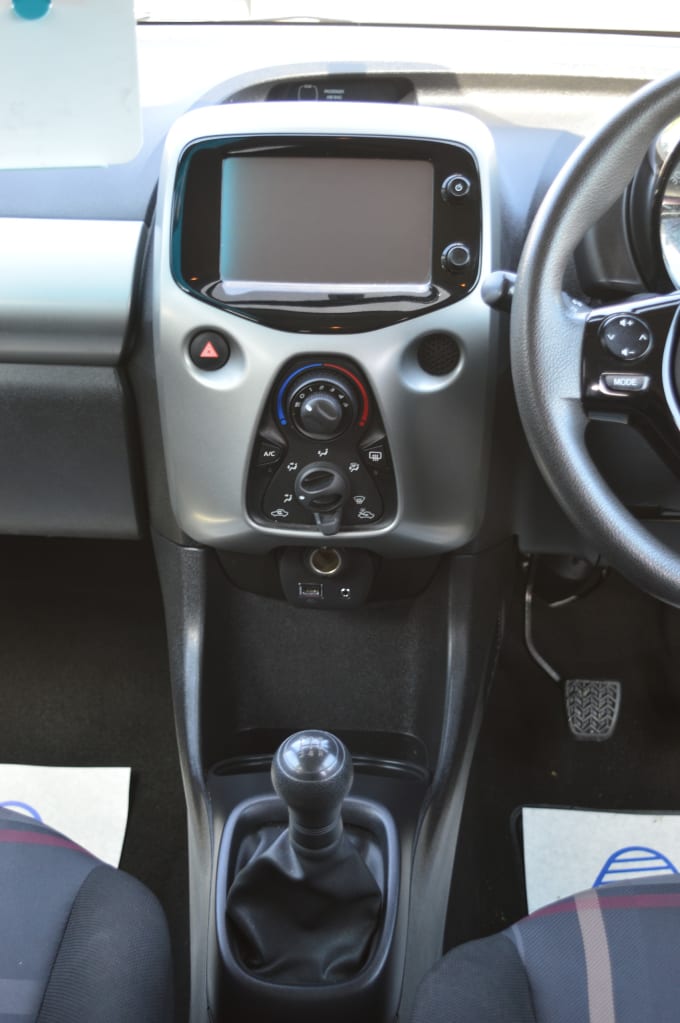 2025 Peugeot 108