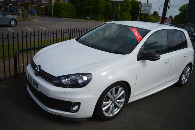 2025 Volkswagen Golf