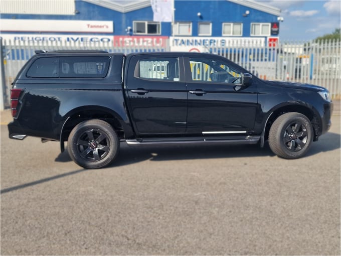 2025 Isuzu D-max