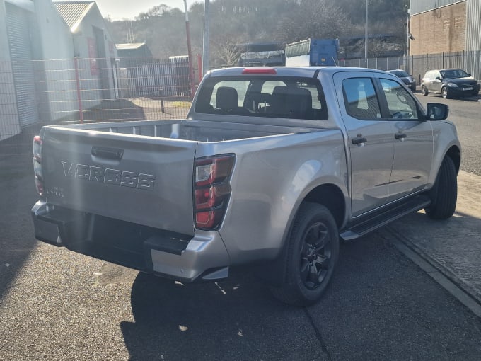 2025 Isuzu D Max