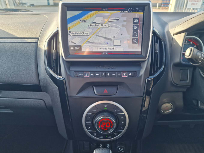 2025 Isuzu D-max