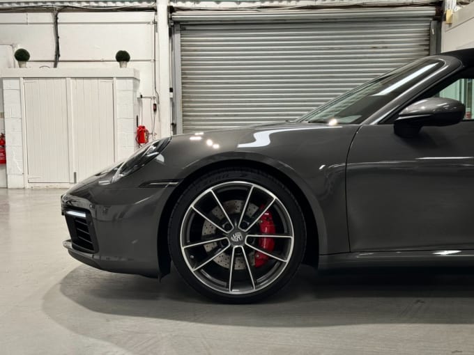 2025 Porsche 911