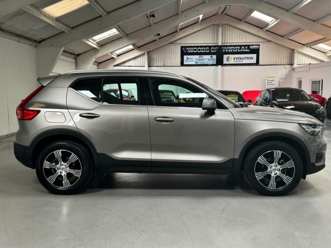 2024 Volvo Xc40