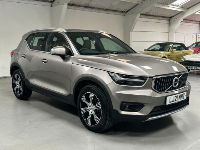 2024 Volvo Xc40