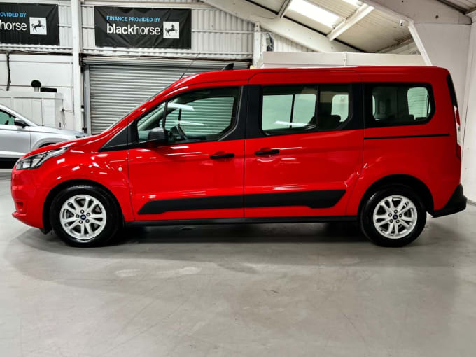 2024 Ford Grand Tourneo Connect