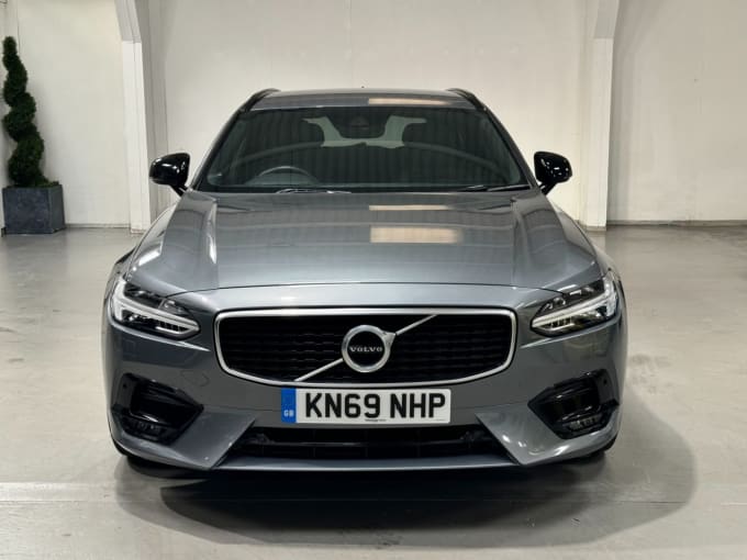 2024 Volvo V90