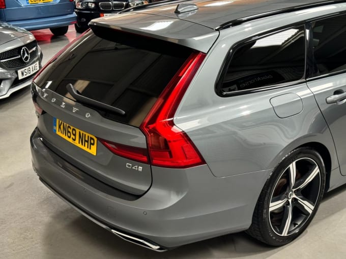 2024 Volvo V90