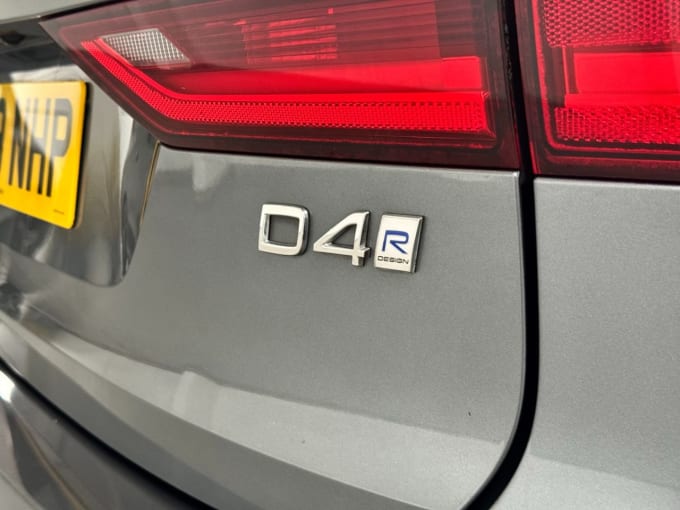 2024 Volvo V90