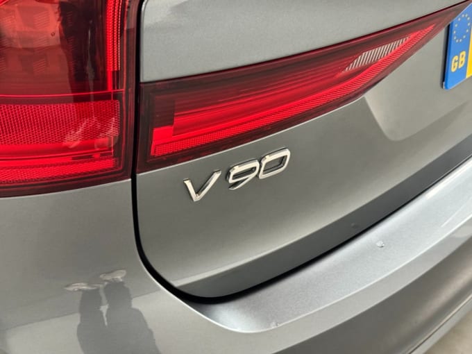 2024 Volvo V90