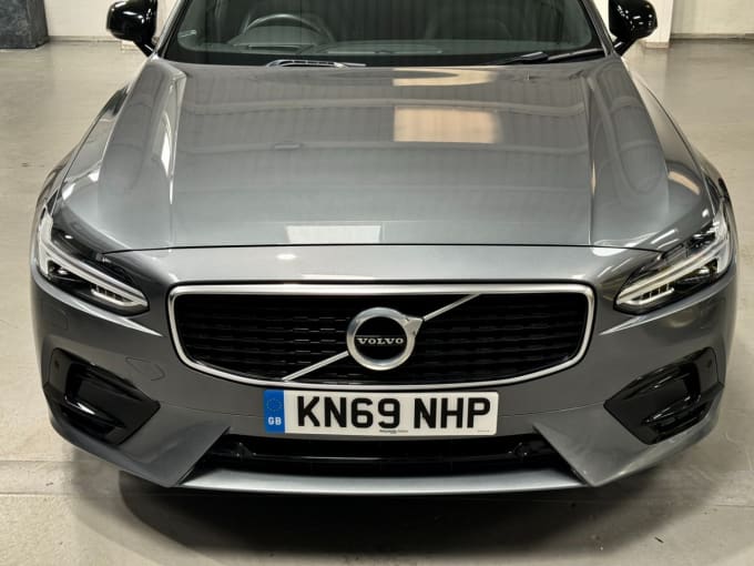 2024 Volvo V90